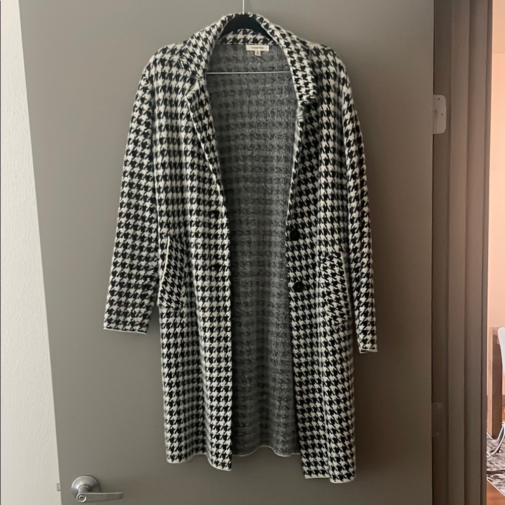 Max Studio Black and White Houndstooth Coat